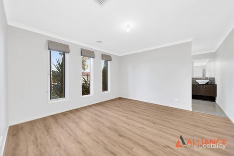 Property photo of 62 Vantage Point Boulevard Doreen VIC 3754