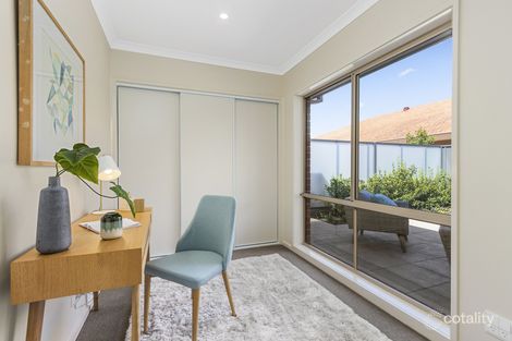 Property photo of 213/2 Rochester Parade Cranbourne East VIC 3977