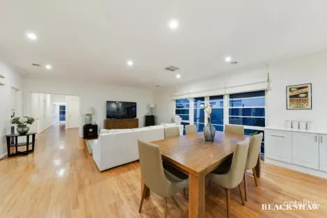 Property photo of 20 Bannister Gardens Griffith ACT 2603