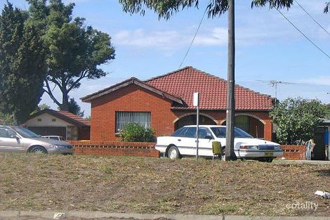 3a Waterloo Rd, Greenacre, NSW 2190