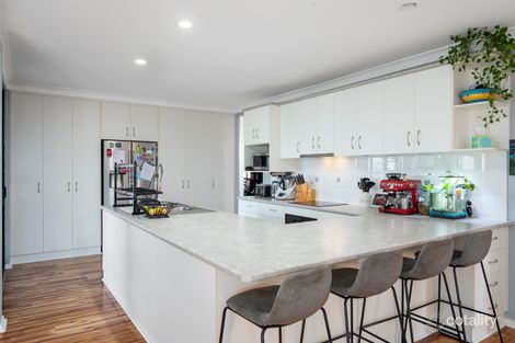 Property photo of 10 Bloom Court Cranbrook QLD 4814