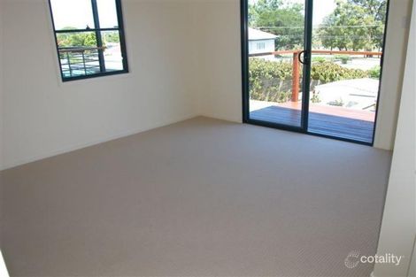 Property photo of 94 Moreton Avenue Wynnum QLD 4178