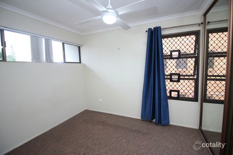Property photo of 4/37 Duet Drive Mermaid Waters QLD 4218