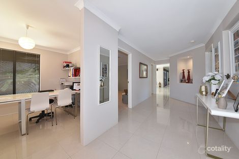 Property photo of 4 Yandi Way Carramar WA 6031