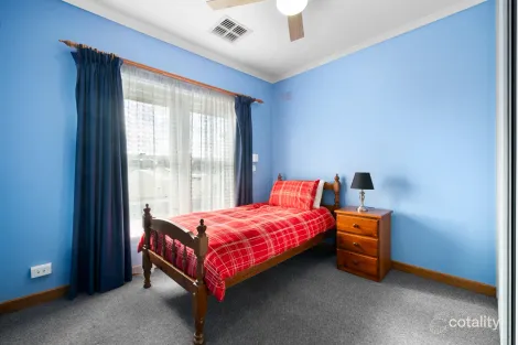 Property photo of 31 Sapphire Crescent Highbury SA 5089