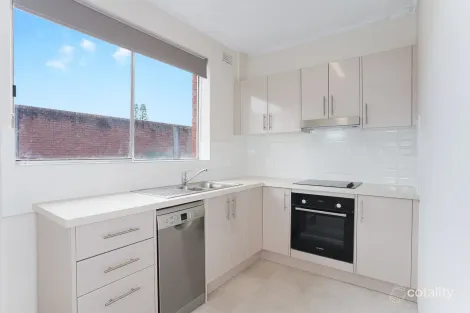 Property photo of 3/36 Pacific Parade Dee Why NSW 2099