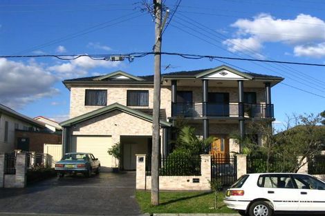 24 Water St, Cabramatta West, NSW 2166