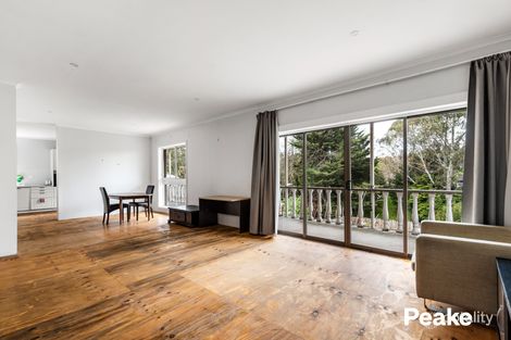 Property photo of 24 McNabb Street Berwick VIC 3806