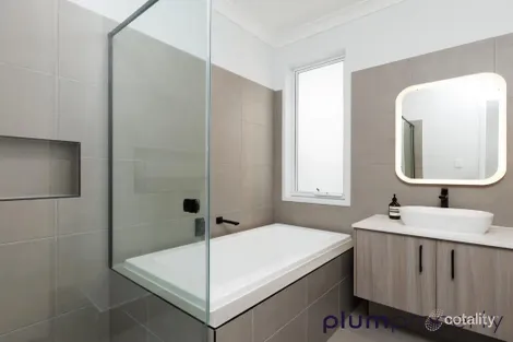 Property photo of 83 Escalade Circuit Pallara QLD 4110