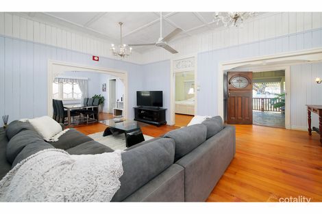 Property photo of 100 Goodwin Terrace Moorooka QLD 4105