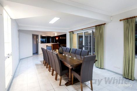 Property photo of 6 Jefferson Place Stretton QLD 4116