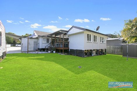 Property photo of 34 Hill Parade Clontarf QLD 4019