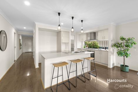 Property photo of 9 Constance Way Pakenham VIC 3810
