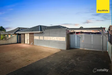 27 Kurunjang Dr, Kurunjang, VIC 3337