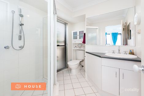 Property photo of 13 Links Avenue Meadowbrook QLD 4131