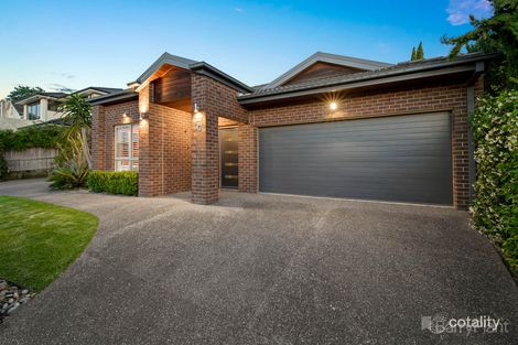 Property photo of 10 Garden View Court Narre Warren North VIC 3804