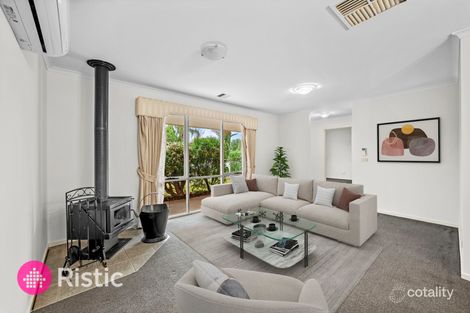 Property photo of 7 Burridge Close Mill Park VIC 3082