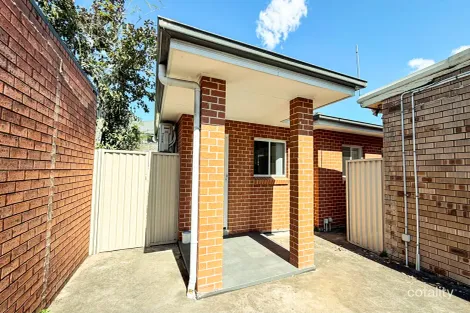 39 Madeline St, Fairfield West, NSW 2165