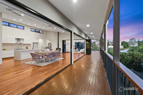 Property photo of 10 Amethyst Place Yaroomba QLD 4573