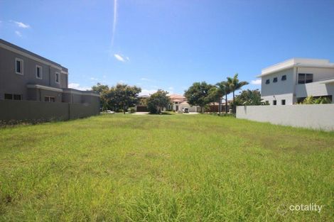 Property photo of 2509 Cressbrook Drive Hope Island QLD 4212