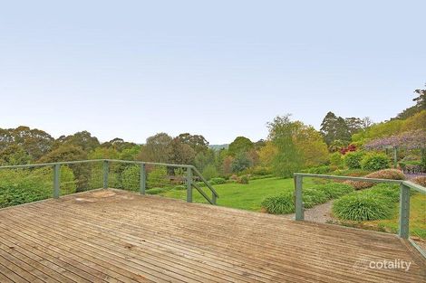 Property photo of 12 Thomson Avenue Olinda VIC 3788