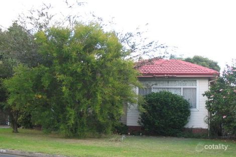 8 Casey Ave, Kotara, NSW 2289