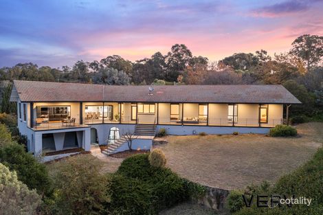 Property photo of 4 Simmons Place Chapman ACT 2611