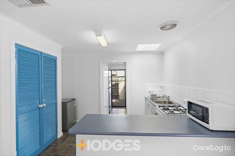 Property photo of 2/2 Kiely Avenue Werribee VIC 3030