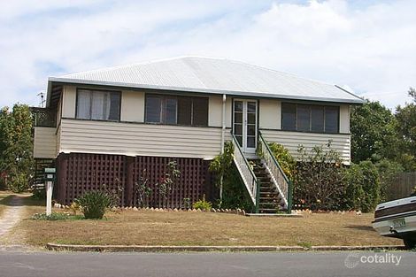 8 Bellevue St, Bundaberg West, QLD 4670