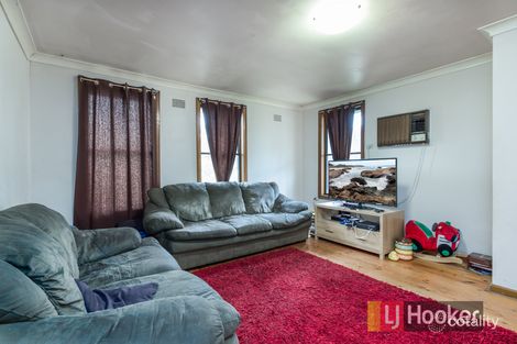 Property photo of 4 Awatea Place Lethbridge Park NSW 2770