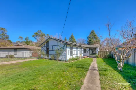 15 Thompson St, Bright, VIC 3741