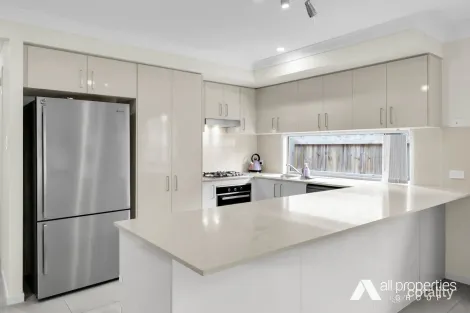 Property photo of 12 Danbulla Street Yarrabilba QLD 4207