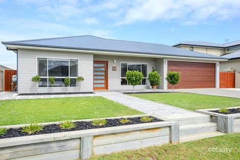 Property photo of 29 Arcadia Avenue Hindmarsh Island SA 5214