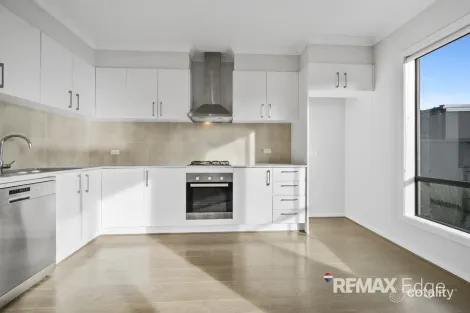 Property photo of 20 Argenta Parkway Tarneit VIC 3029