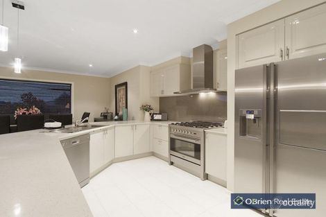 Property photo of 3 Moss Street Cranbourne North VIC 3977