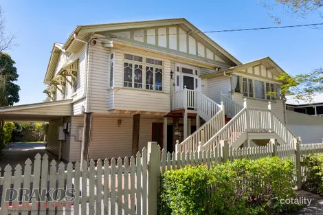 Property photo of 102 Linton Street Kangaroo Point QLD 4169