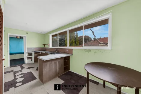 Property photo of 27 Sunrise Drive Mulgrave VIC 3170