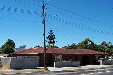 256 Flinders St, Nollamara, WA 6061