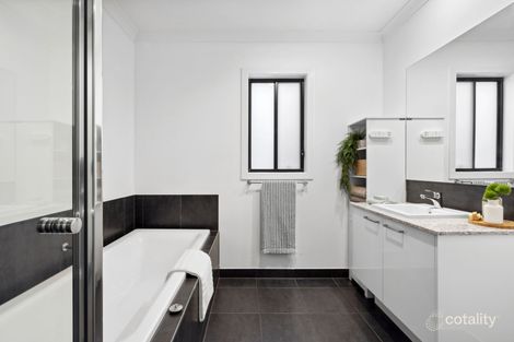 Property photo of 14 Fall Street Charlemont VIC 3217