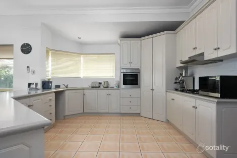 Property photo of 4 Chapman Drive Somerville WA 6430