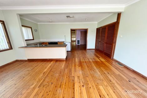 Property photo of 66 Wombat Street Young NSW 2594