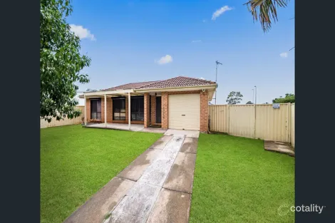 6 Lear Pl, Rosemeadow, NSW 2560