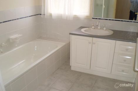 Property photo of 6/11-13 Ross Road Croydon VIC 3136