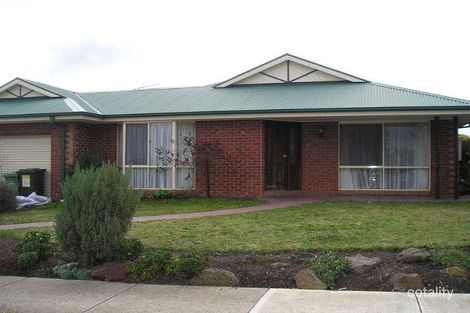 28 Harcombe Dr, Sunbury, VIC 3429