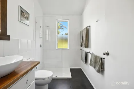 Property photo of 28 Foreshore Road Swan Point TAS 7275