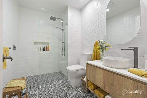 Property photo of 19/1-2 Arbour Avenue Robina QLD 4226