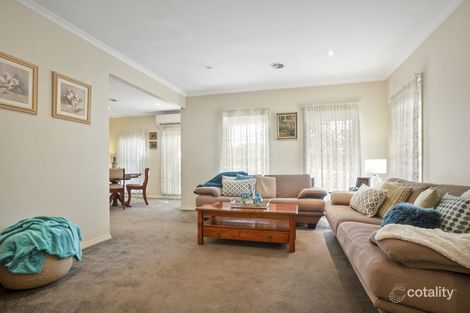 Property photo of 1 Manifera Close Manor Lakes VIC 3024