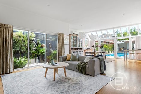 Property photo of 6A Oakleigh Road Ormond VIC 3204