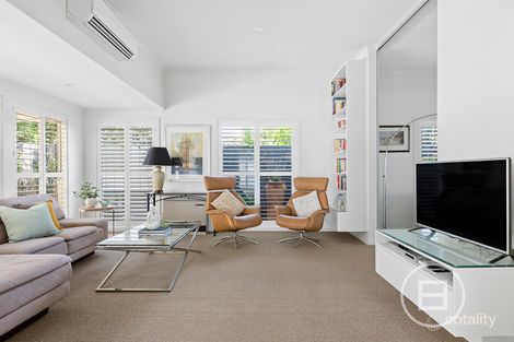 Property photo of 6A Oakleigh Road Ormond VIC 3204