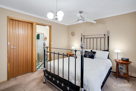 Property photo of 27 St Clair Parade Greenwith SA 5125